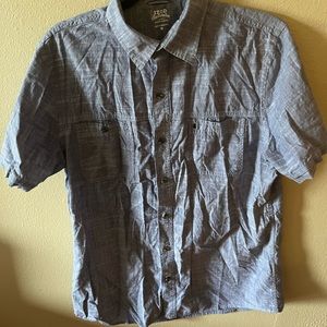 Short sleeve button-down collared